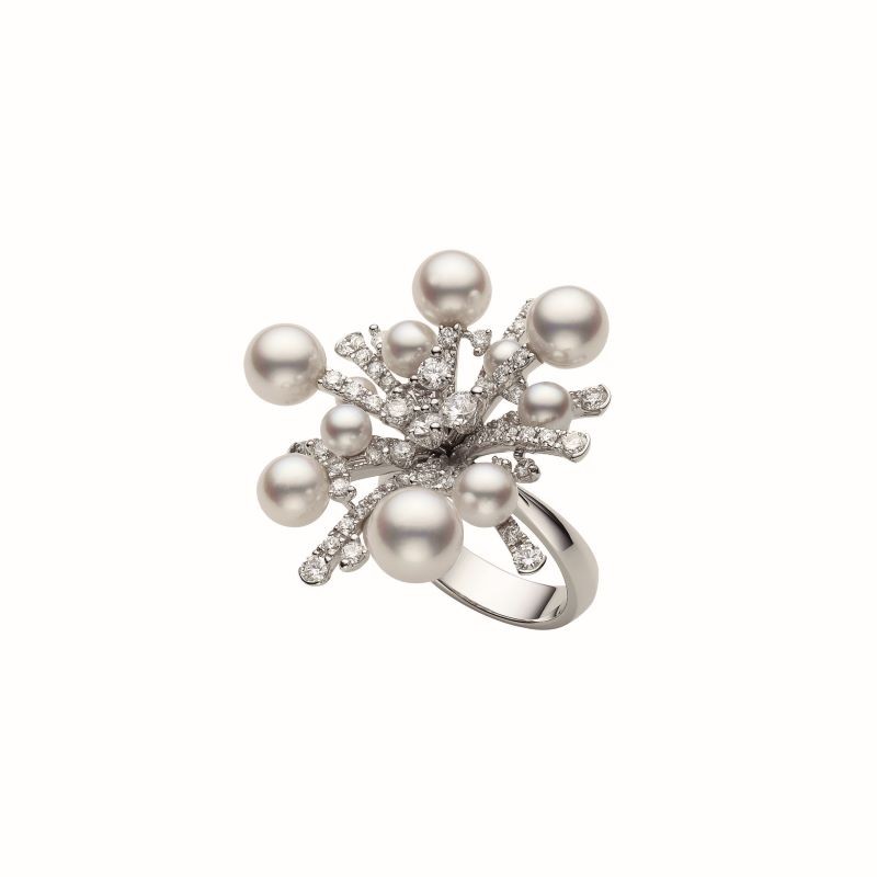 18k White Gold Akoya Pearl Splash Diamond Ring