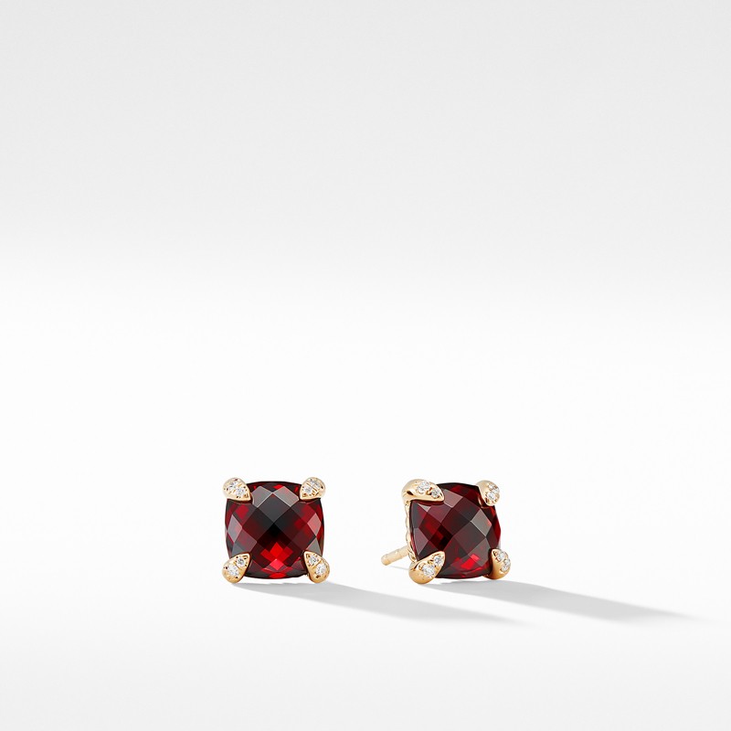Earrings with Garnet in 18K Gold
