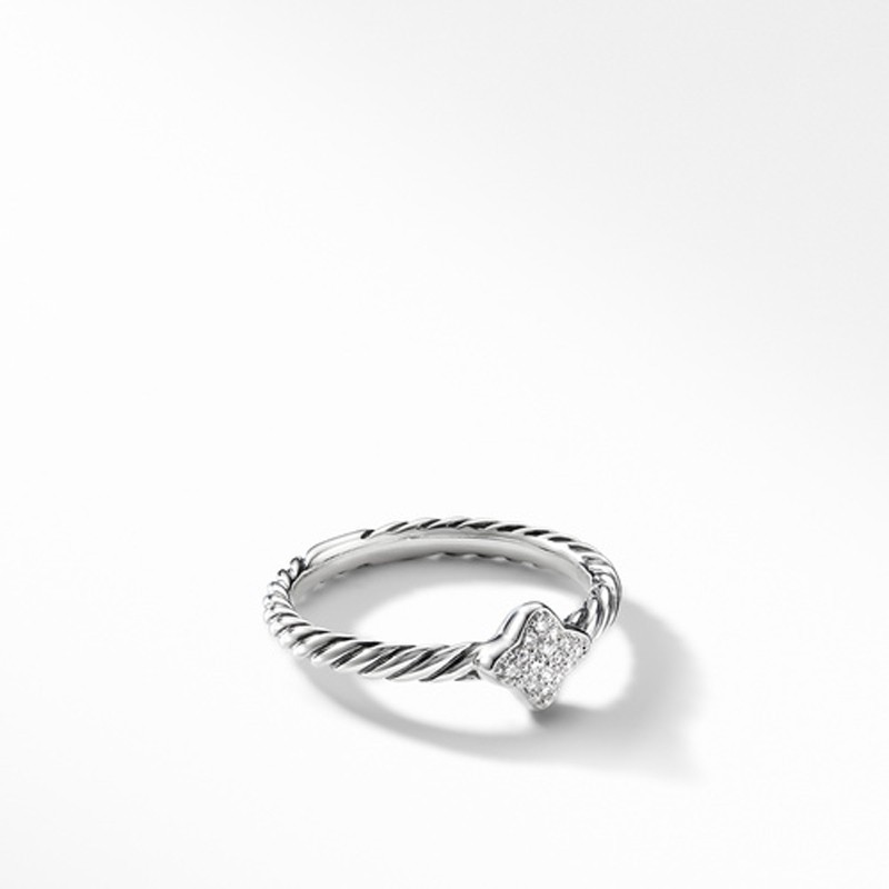 Quatrefoil Ring with Diamonds