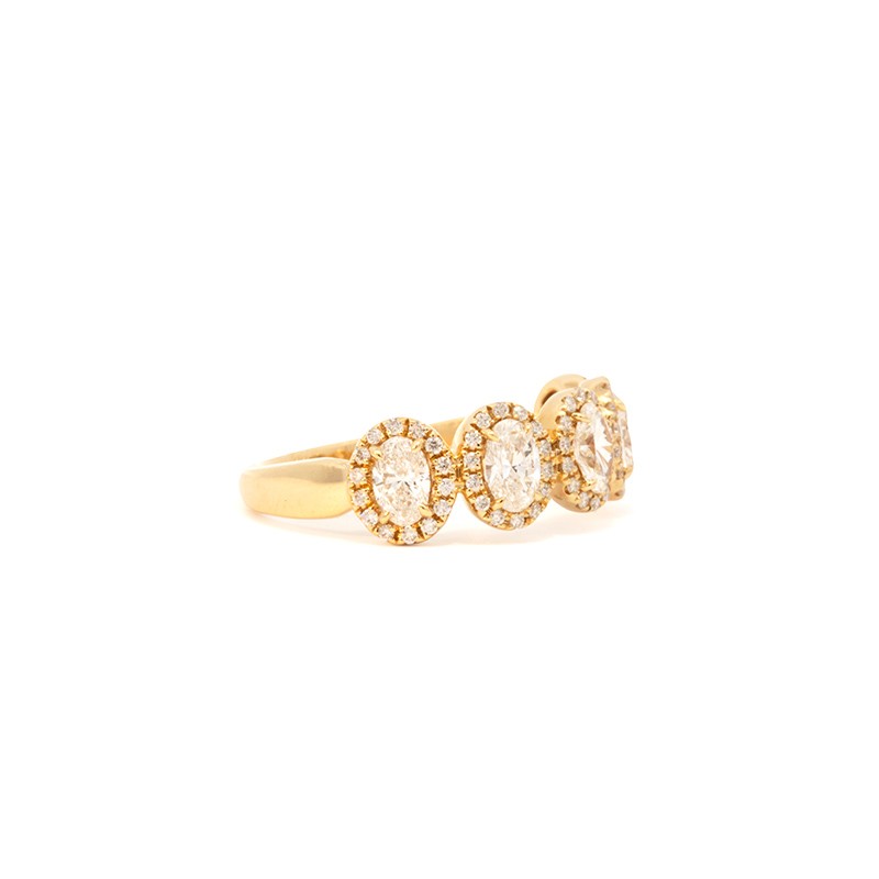18K Yellow Gold 5 Oval Cut Diamond Ring