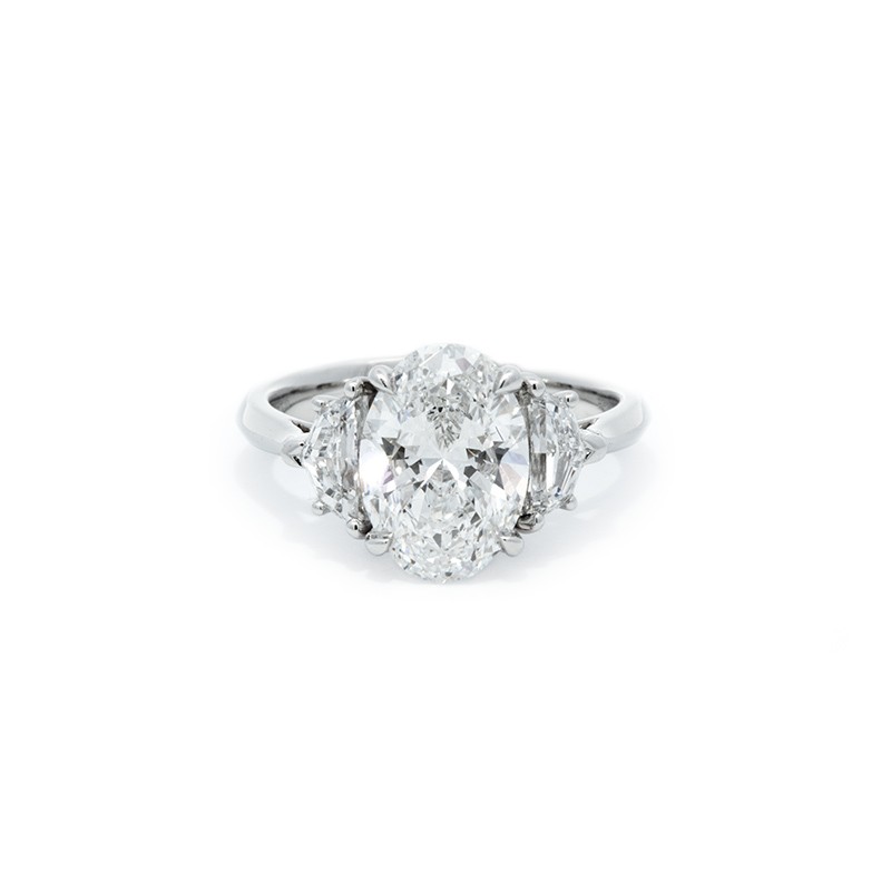 Platinum 3 Stone Oval Diamond Engagement Ring