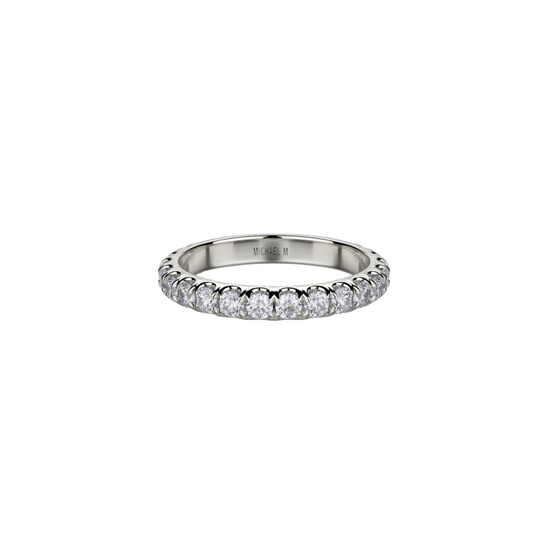 18K White Gold Diamond Wedding Band