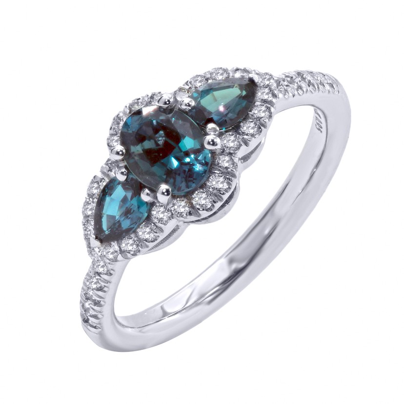 18k White Gold Alexandrite Diamond Ring