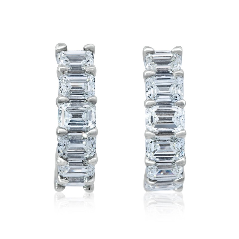 18k White Gold Diamond Huggie Earrings