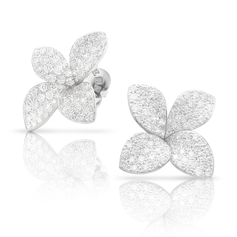 18k White Gold Diamond Flower Earrings