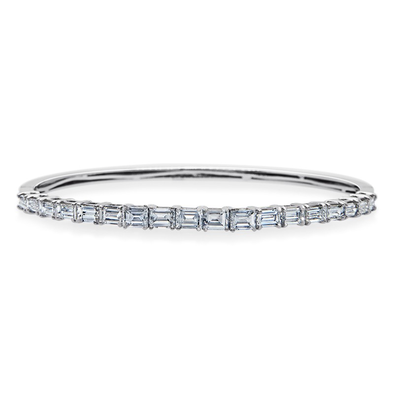 18k White Gold Diamond Bangle Bracelet