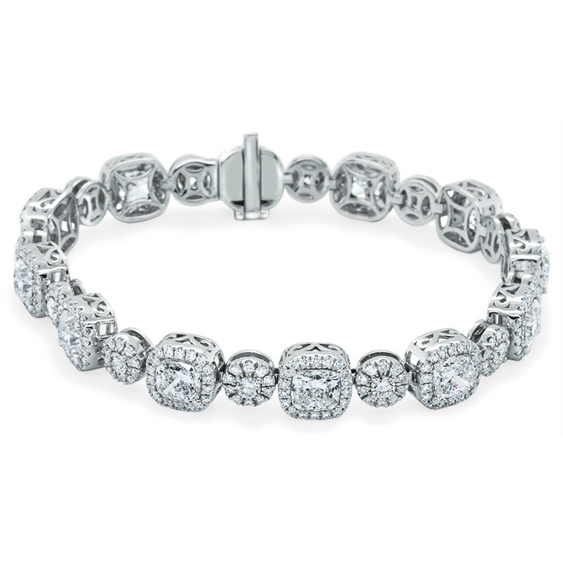 18k White Gold Cushion Diamond Link Bracelet