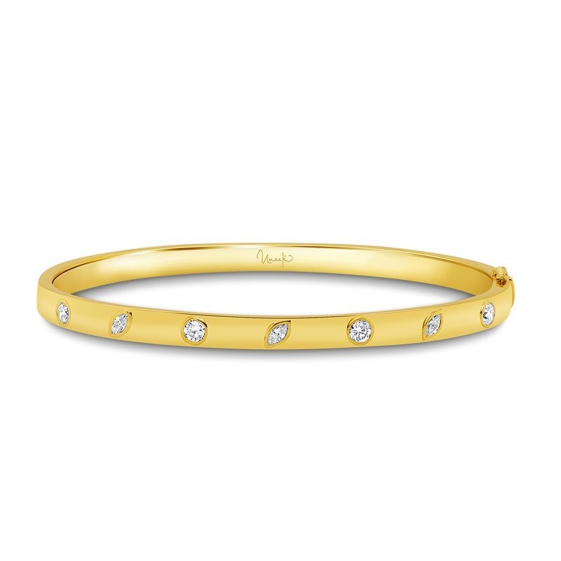 18k Yellow Gold Diamond Bezel Bangle