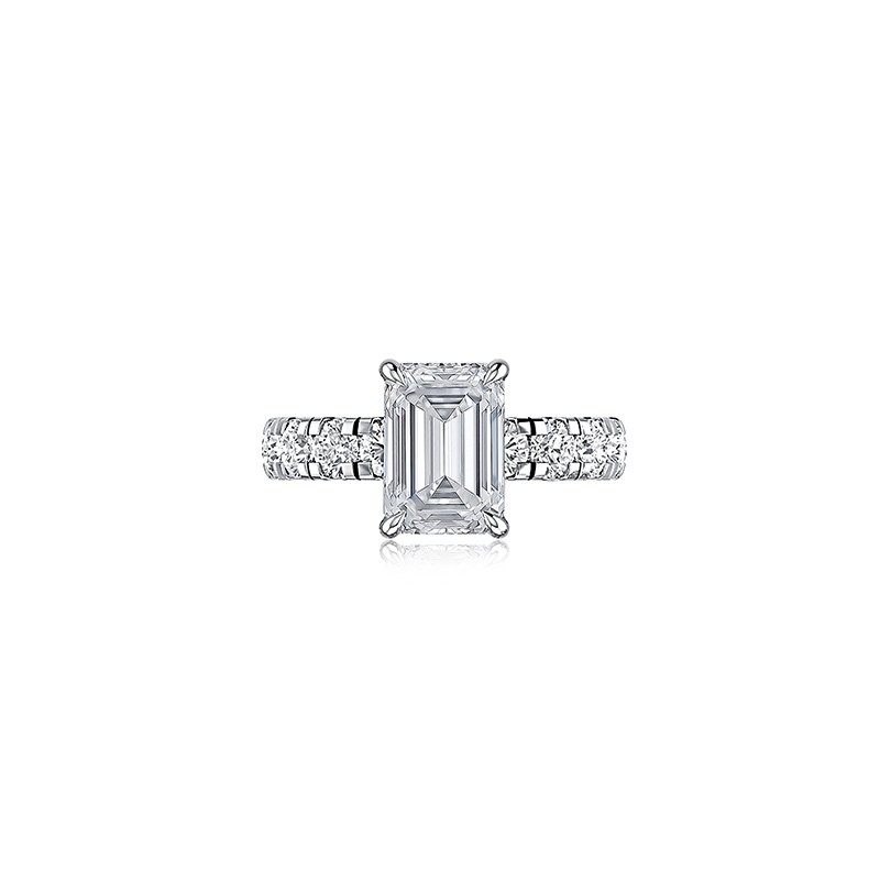 Emerald Cut Center Stone & Diamond Band Engagement Mounting