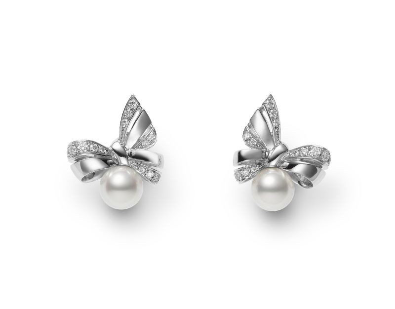18k White Gold Jeux De Rubans Akoya Pearl Earrings
