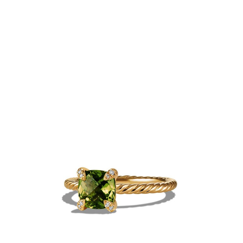 Ring with Peridot and Diamonds in 18K Gold