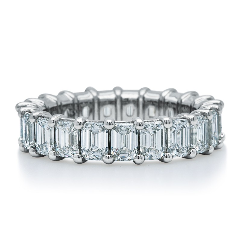 Platinum Shared Prong Diamond Eternity Ring