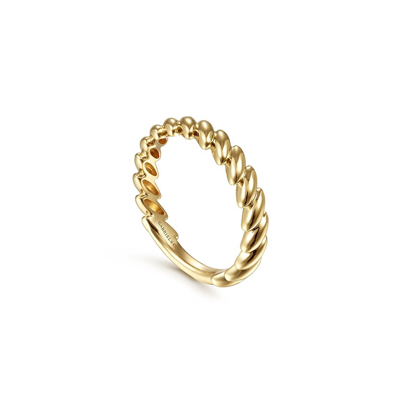 14K Yellow Gold Tilted Leaf Ring