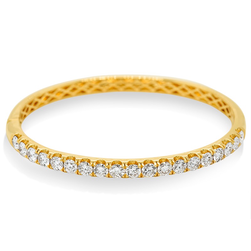18k Yellow Gold Diamond Bangle