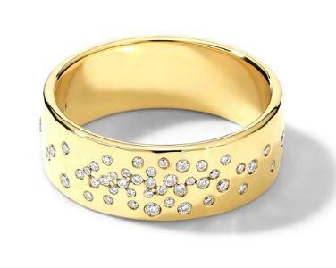 Crinkle Band Ring in 18K Gold with Diamonds
