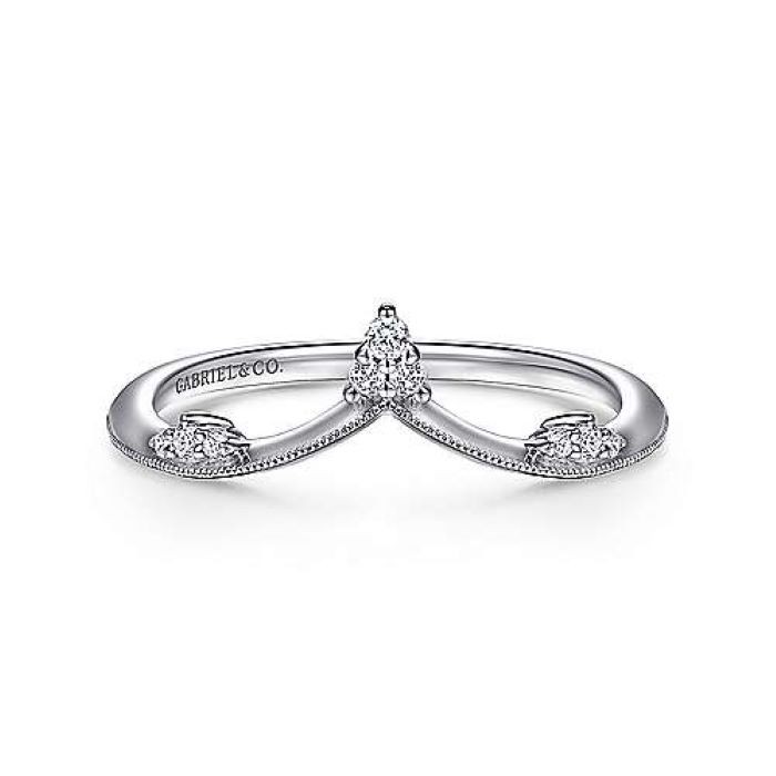 14k White Gold Victorian Diamond Ring