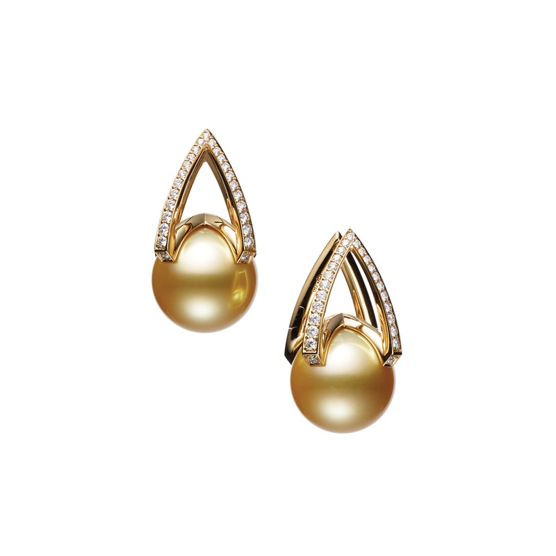 18k Yellow Gold Golden South Sea Cultured Pearl Earrings
