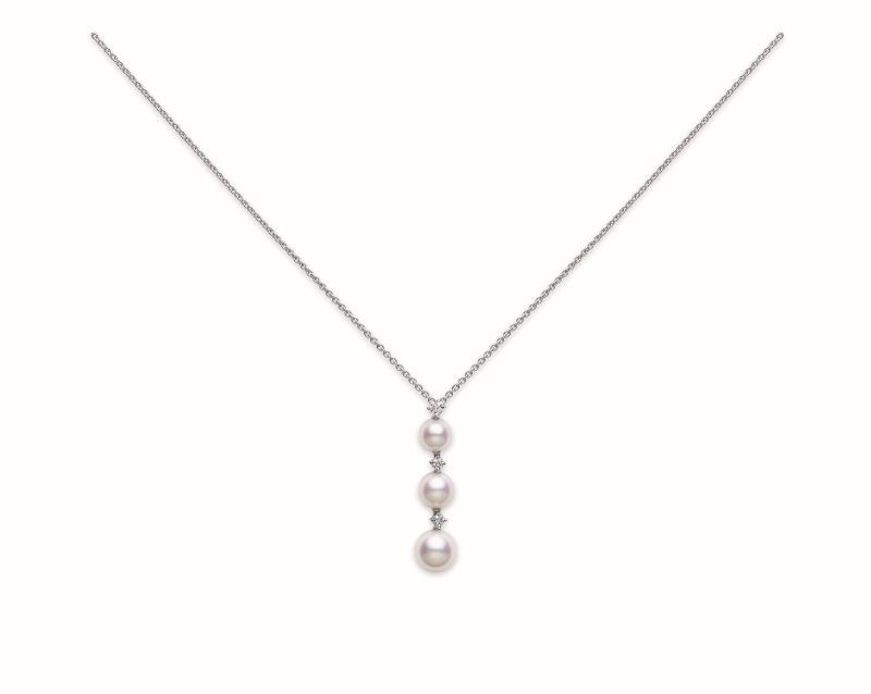 18k White Gold Pearl Diamond Drop Necklace
