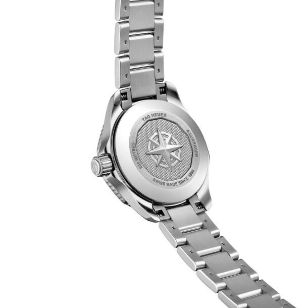 AQUARACER Professional 200 Quartz Diamond Mother of Pearl Dial Watch