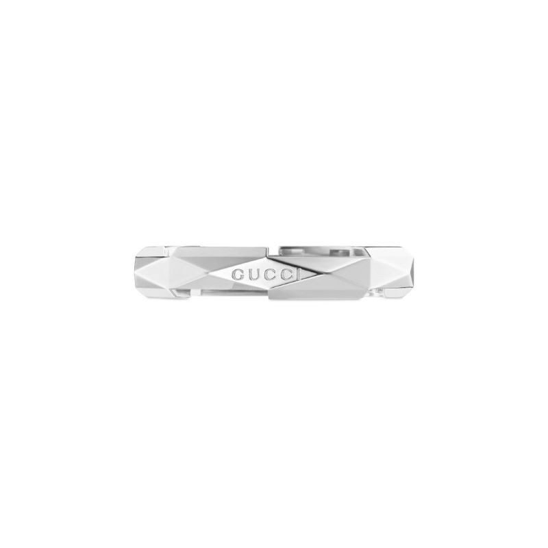 18k White Gold Link to Love Studded Ring